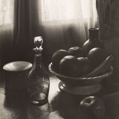 image for: Otho Lloyd - Natura morta - Cap a 1945