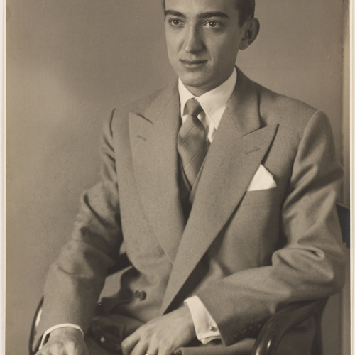 image for: Otho Lloyd - Retrat d&#039;home - Cap a 1944-1950